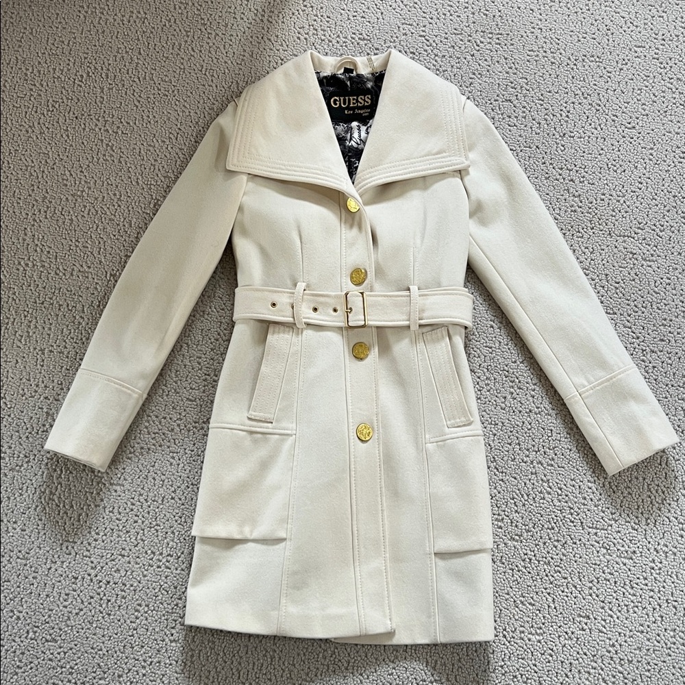 GUESS | Women's Cream Coat | Size XS